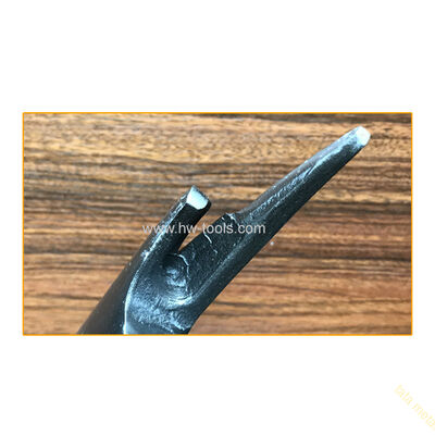 Forged one piece roofing hammer