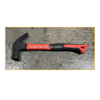 American type claw hammer with magnet